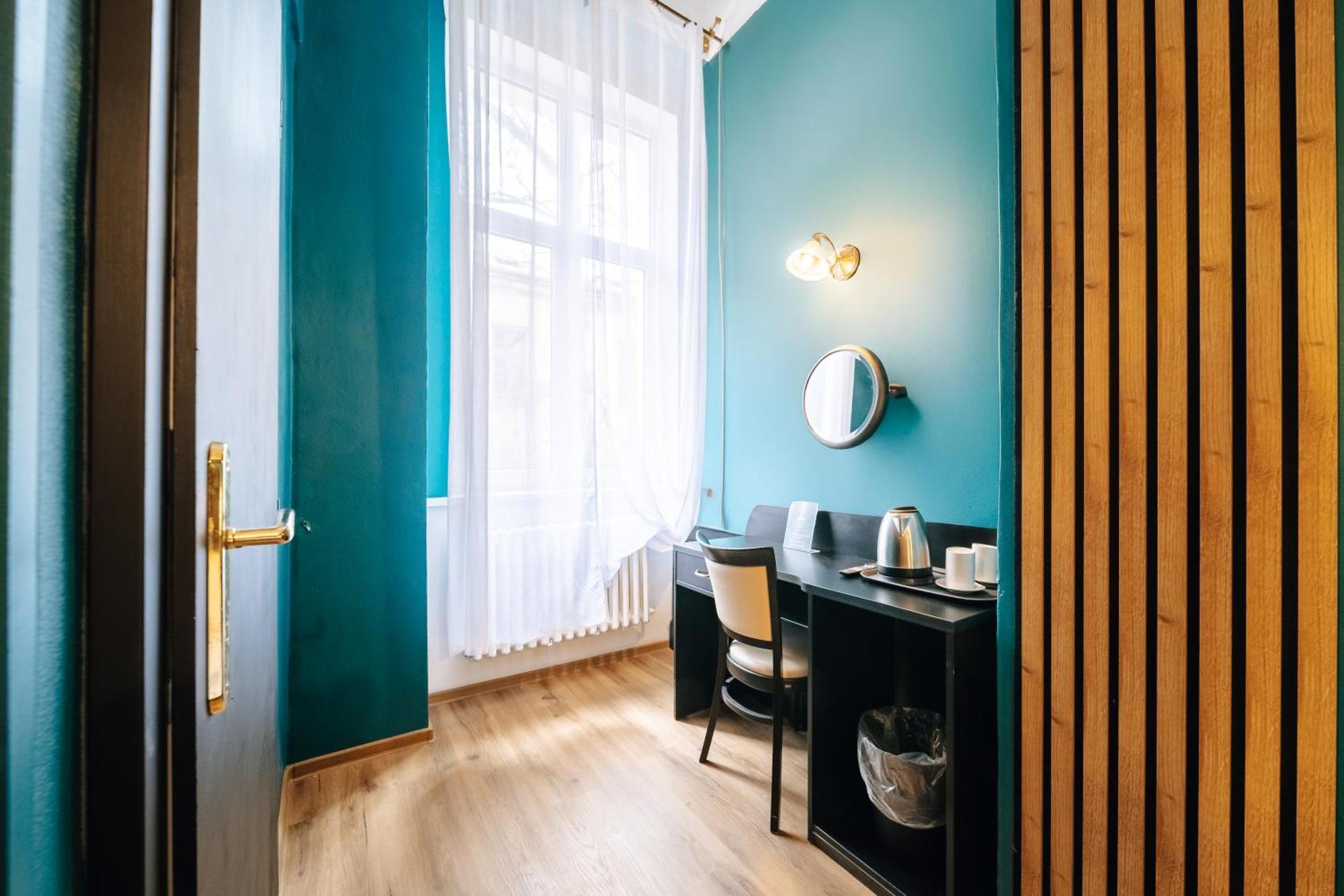 1885 By Wagnerstays Hotel Praag