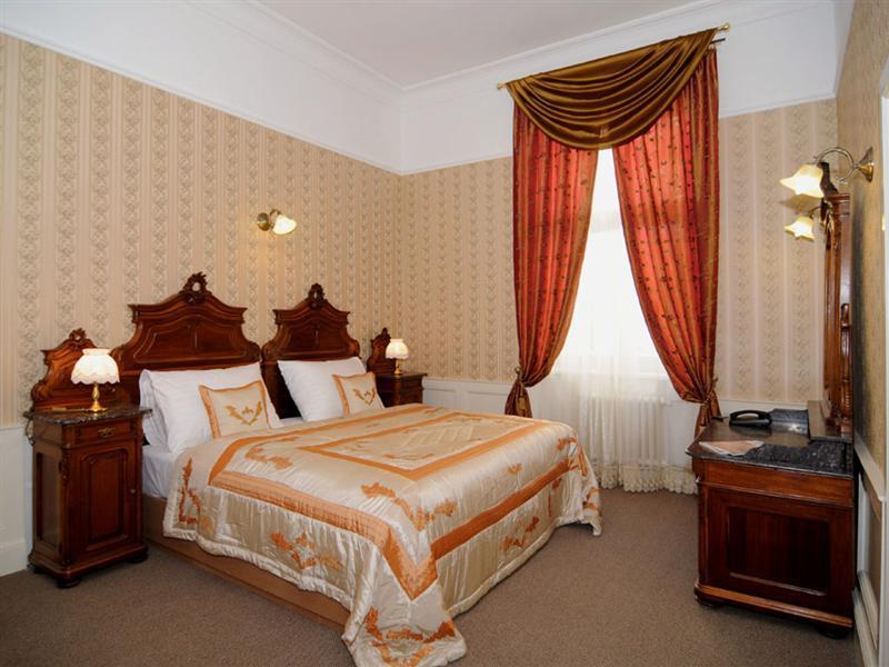Отель 1885 4*